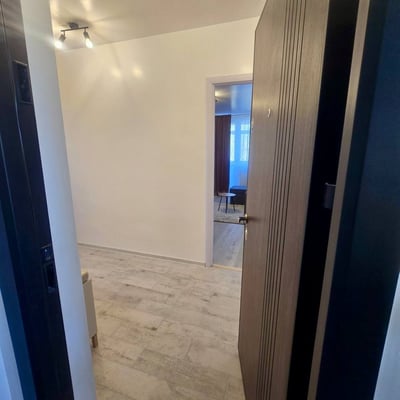 Location d’un appartement lumineux de 2 pièces, Secteur 6, Bucarest, Roumanie